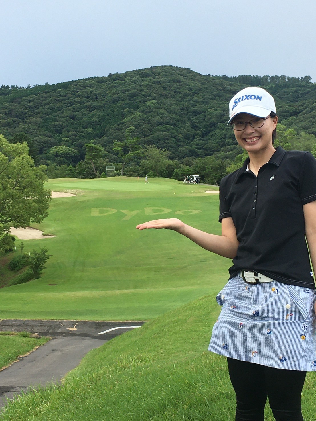 長尾美穂