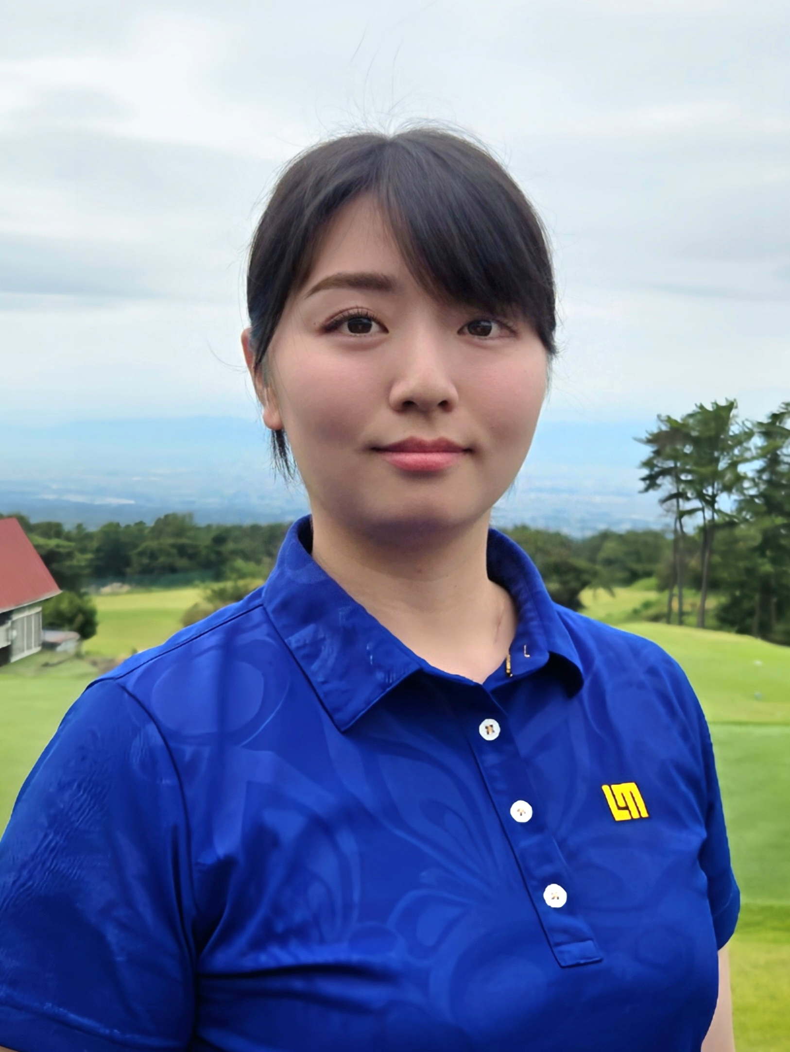 勝見梓