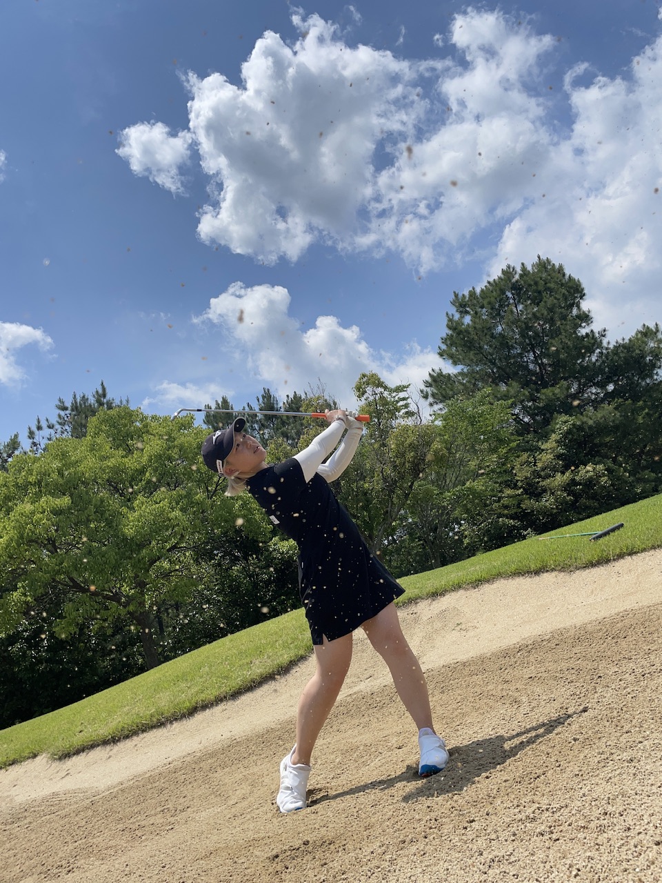 西岡利佳子